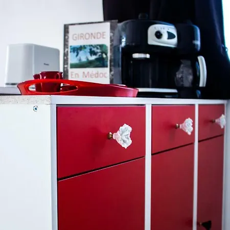 Bureaux Medoc شقة *